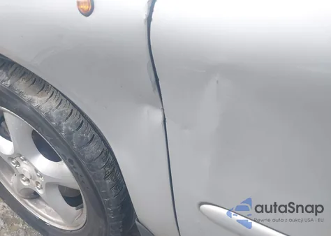 2004 Ford Taurus Ses z USA, uszkodzony, nr VIN 1FAFP55224G181523